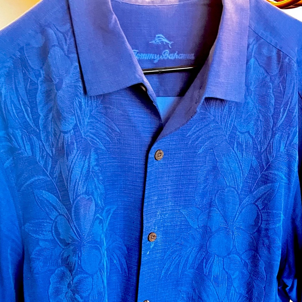 Tommy Bahama camp shirt, medium blue with Hawaiian embossed pattern